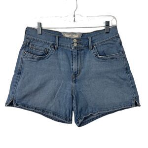 Levi's San Francisco high rise  Denim Shorts Red Tab Size 8